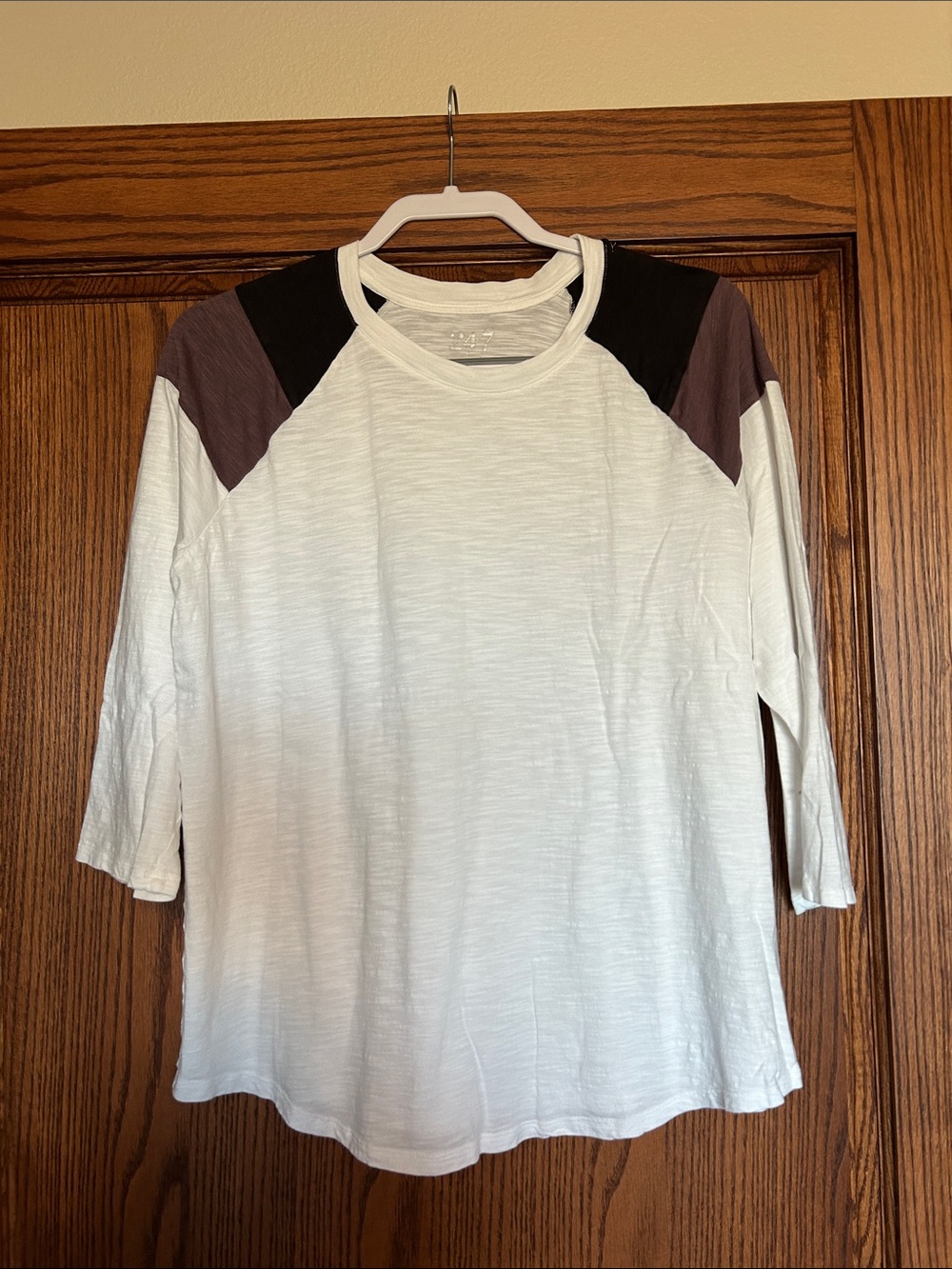 Women's White Raglan Long Sleeve Top with Black and Brown Shoulder Panels
